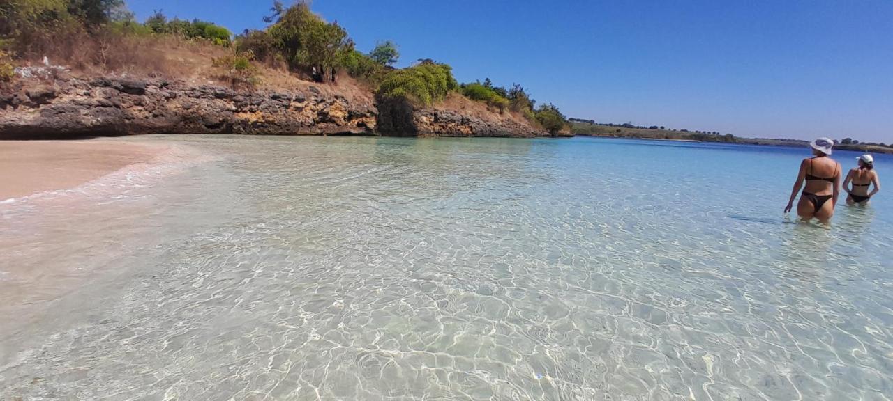 Ekas Beach Guesthouse And Restaurant Dış mekan fotoğraf